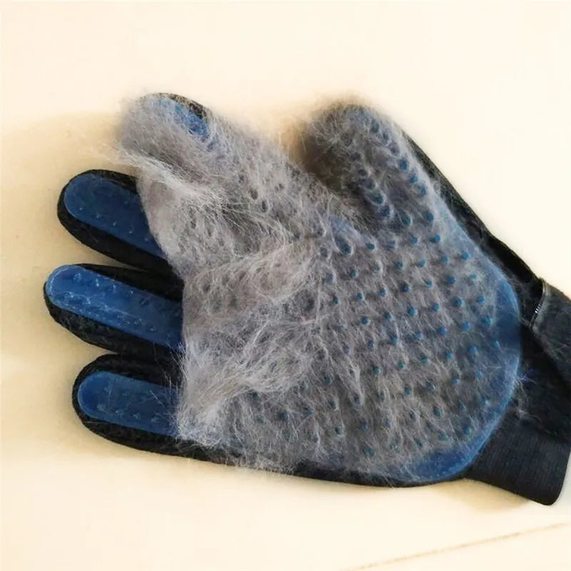 Gants brosse pour poils de chiens